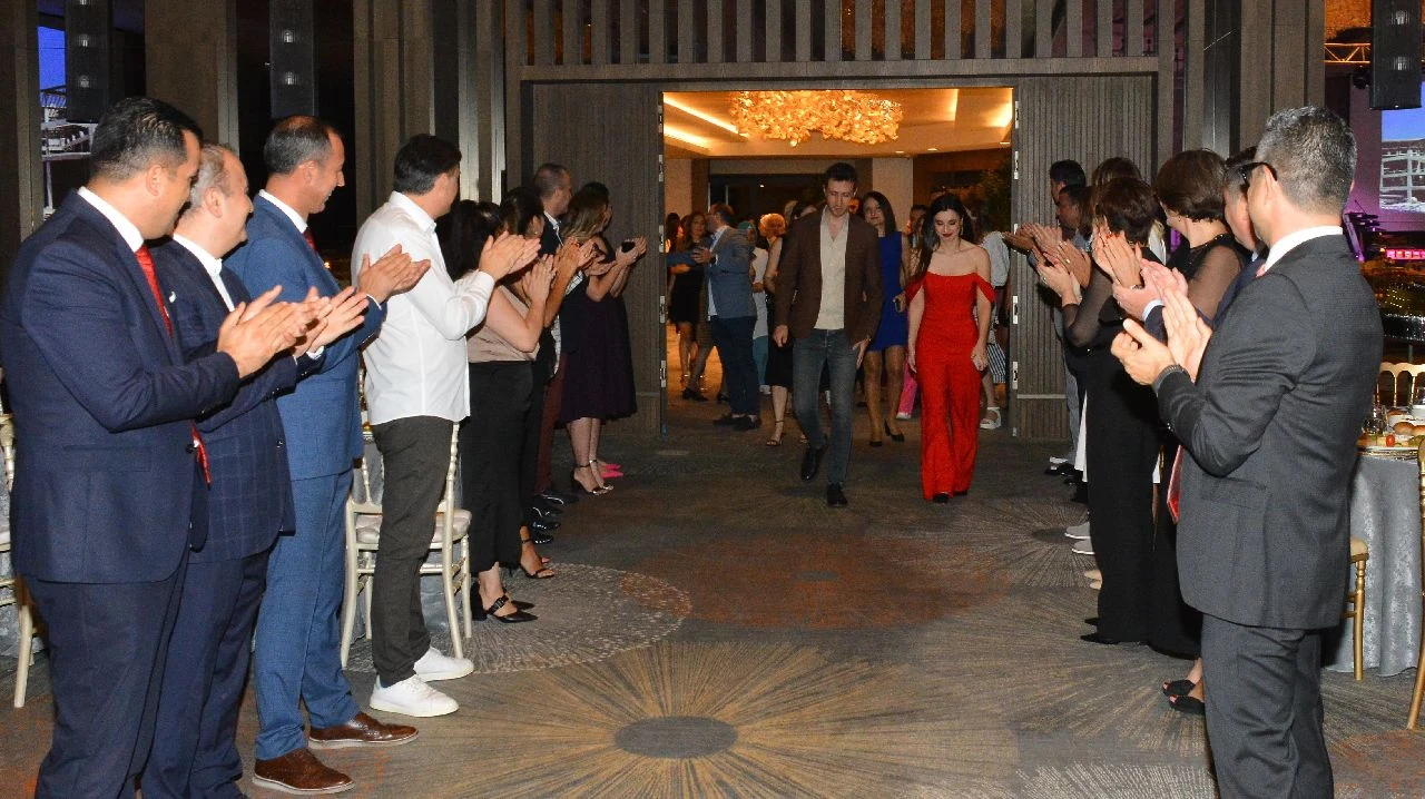 Ng Hotels'den Çalışanlarına Özel Balo