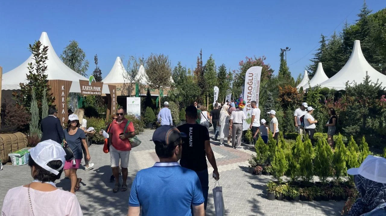 Peyzaj ve Süs Bitkileri Fuarı Sona Erdi