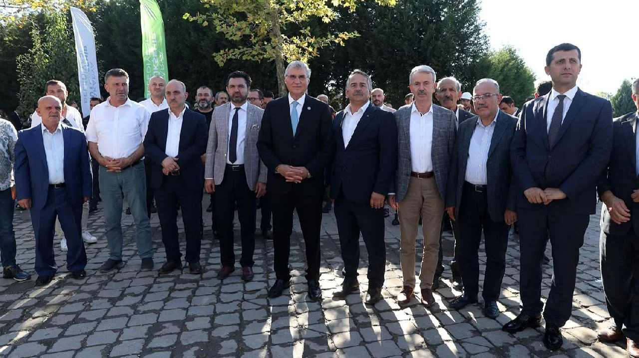 Sapanca Gölü'nün Etrafı Bisikletle Gezilebilecek
