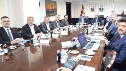 AK Parti Heyetinden Tarım ve Orman Bakanı Kirişci'ye Ziyaret