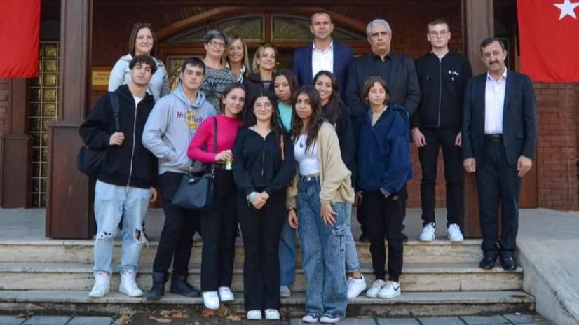 İtalyan Öğrenciler Sapanca Belediyesini Ziyaret Etti