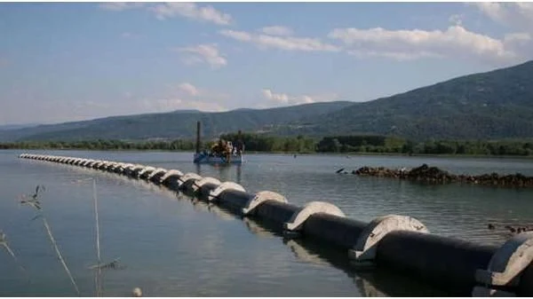 Kocaeli Sapanca Gölü'nden Su Alınmaya Başladı
