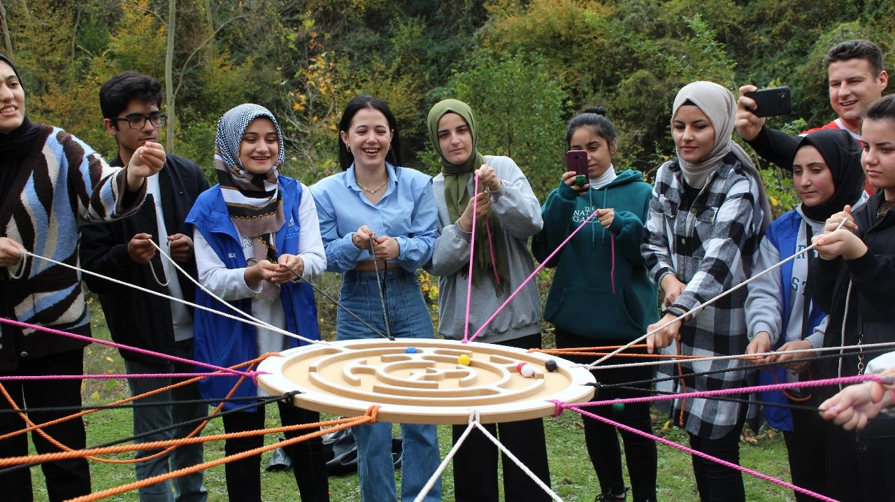 Sapanca Gençlik Merkezi'nde Etkinlikler Sürüyor