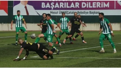 Sapanca Gençlikspor Uzatmalarda 2 Puandan Oldu