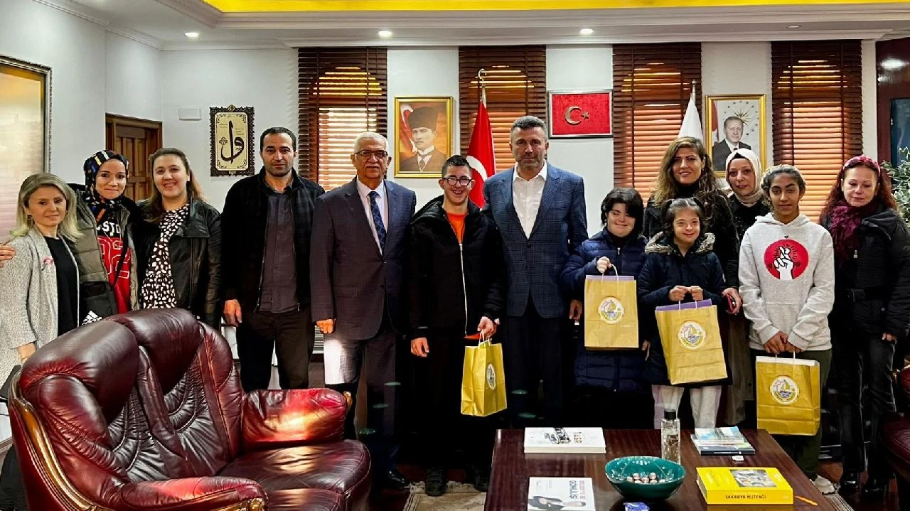 Özel Çocuklardan Başkan Özen'e Ziyaret