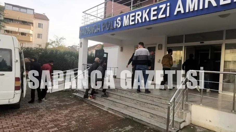 Sapanca'da Afgan Uyruklu 44 Göçmen Yakalandı