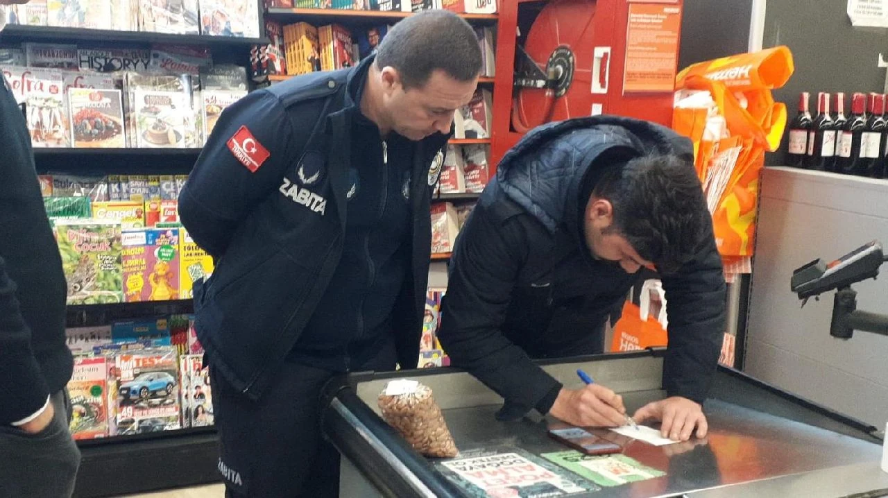 Sapanca'da Zincir Marketlere Denetim