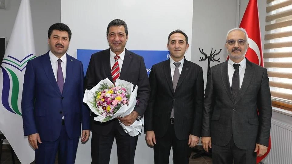 SUBÜ Turizm Fakültesi'ne Yeni Dekan Atandı