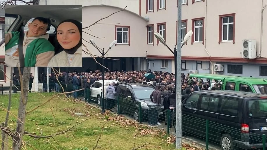 Bungalov Yangınında Hayatını Kaybedenler İstanbul'da Toprağa Verildi