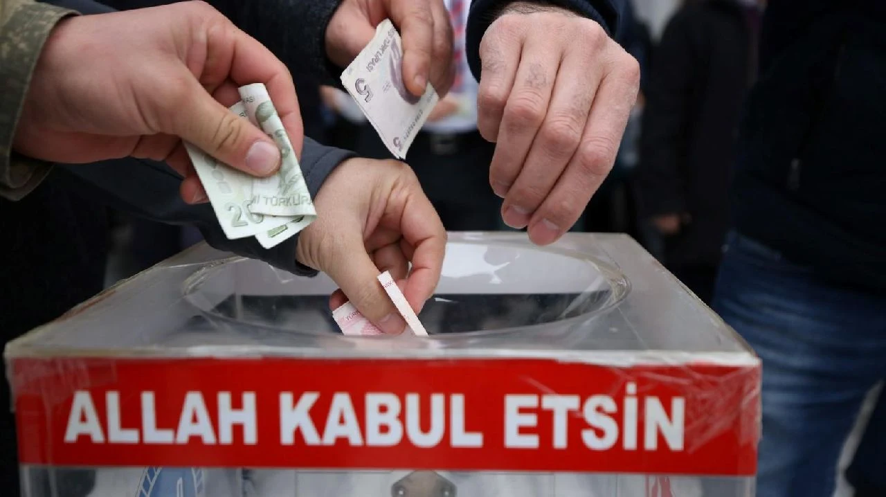 Sapanca Camilerinde 324 Bin Lira Yardım Toplandı