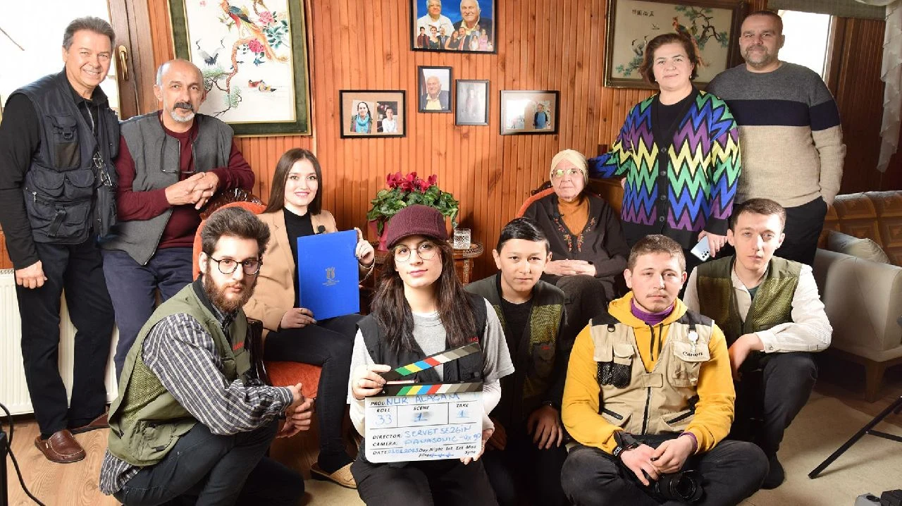 Sapanca'nın Çınarlarının Konuğu Eczacı Nur Alaçam