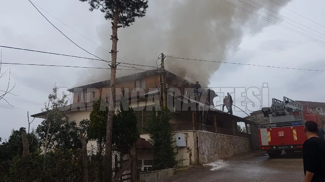 Sapanca'da Korkutan Yangın