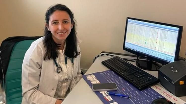 Dahiliye Uzmanı Beril Demir Hasta Kabulüne Başladı