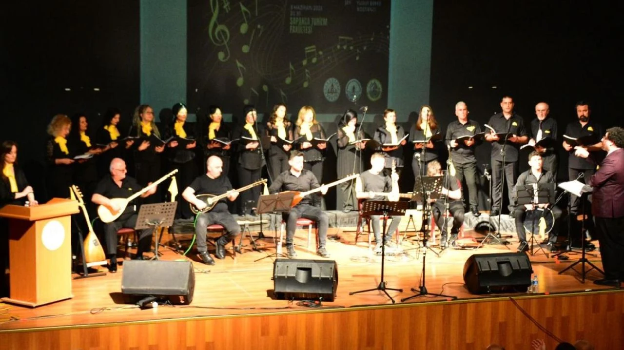 Sapanca Türk Halk Müziğine Doydu