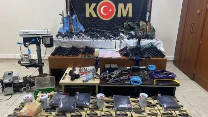 Polisten Silah ve Mühimmat Kaçakçılığı Operasyonu: 17 Gözaltı