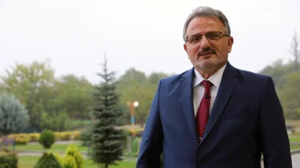 Sapanca Myo'da Müdür Değişmedi