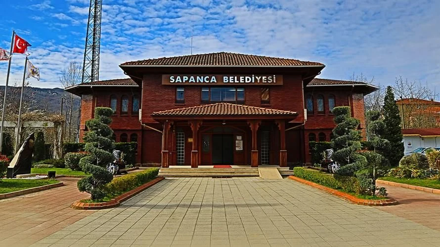 Sapanca'da 2 İsim Daha Aday Adayı Oluyor
