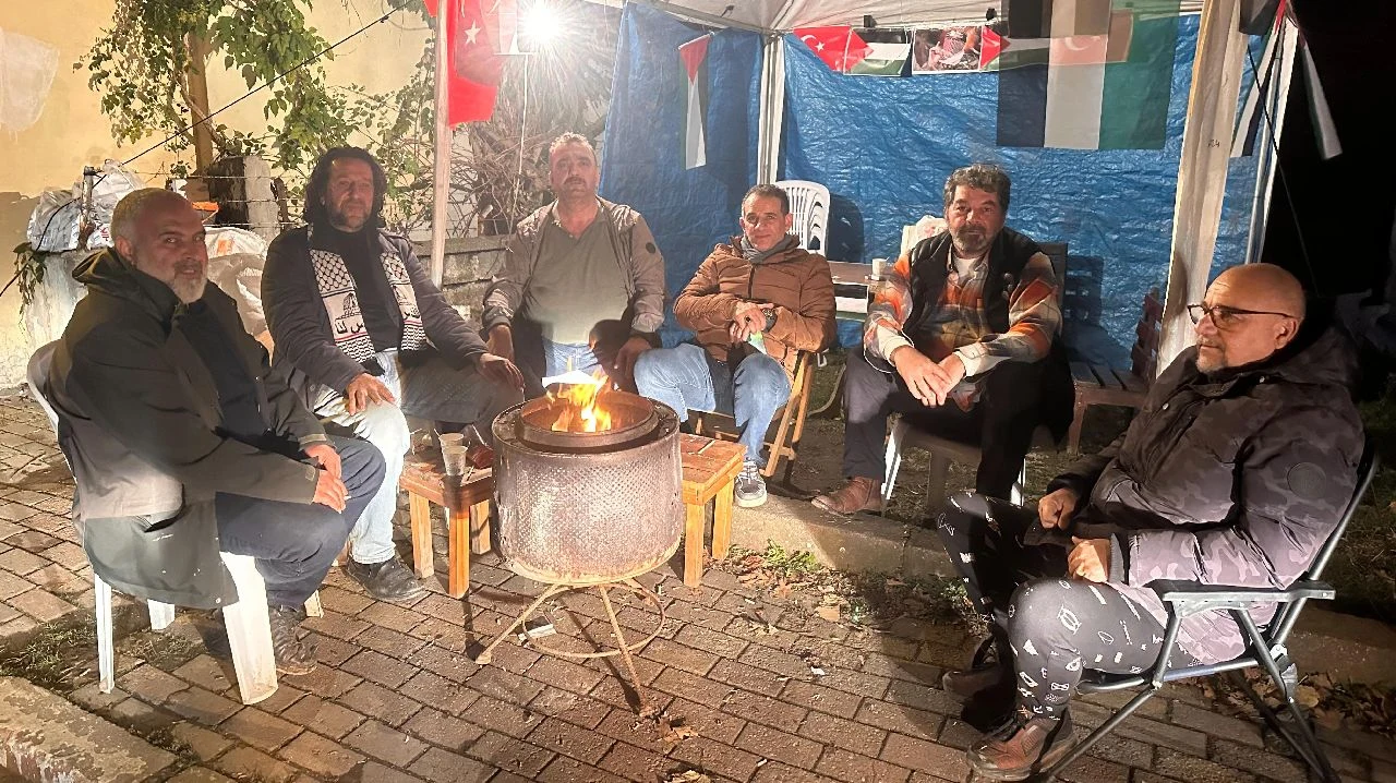Sapanca'da Filistin'e Destek Çadırı Kuruldu