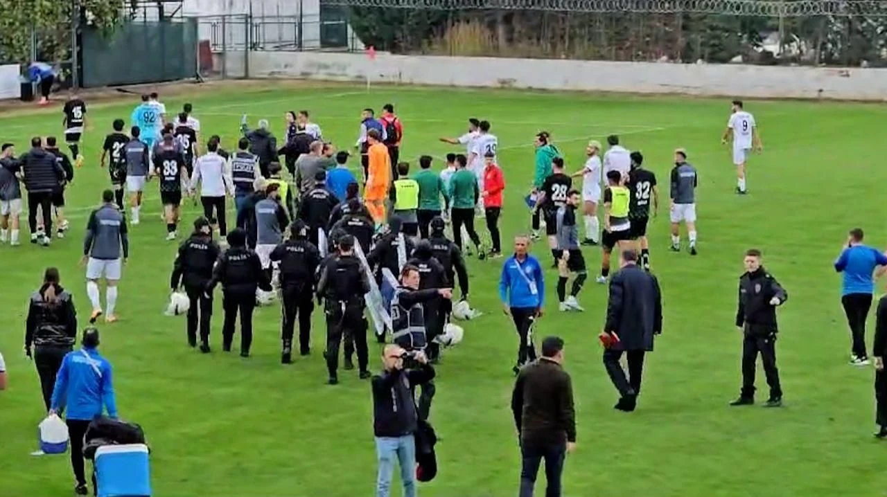 Sapanca Gençlikspor, Pfdk'ya Sevk Edildi