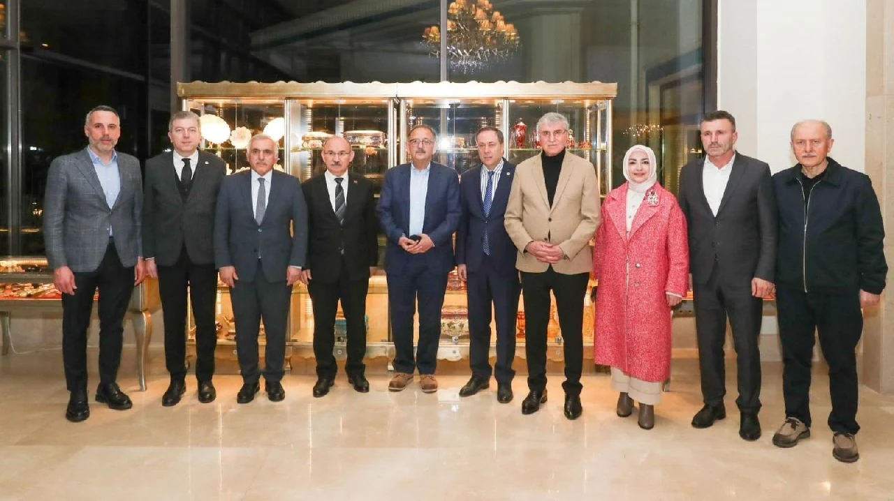 Bakan Özhaseki Sapanca'daydı