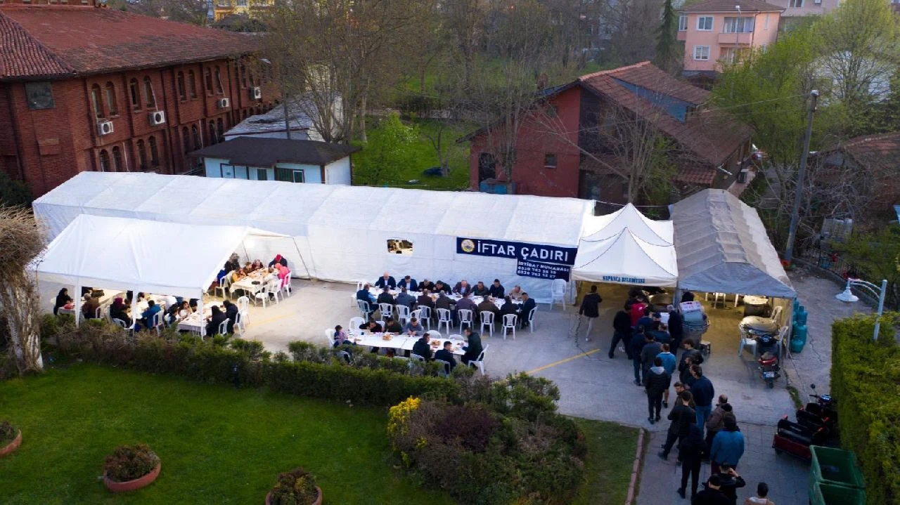 Sapanca Belediyesi İftar Çadırı Ramazan'a Hazır