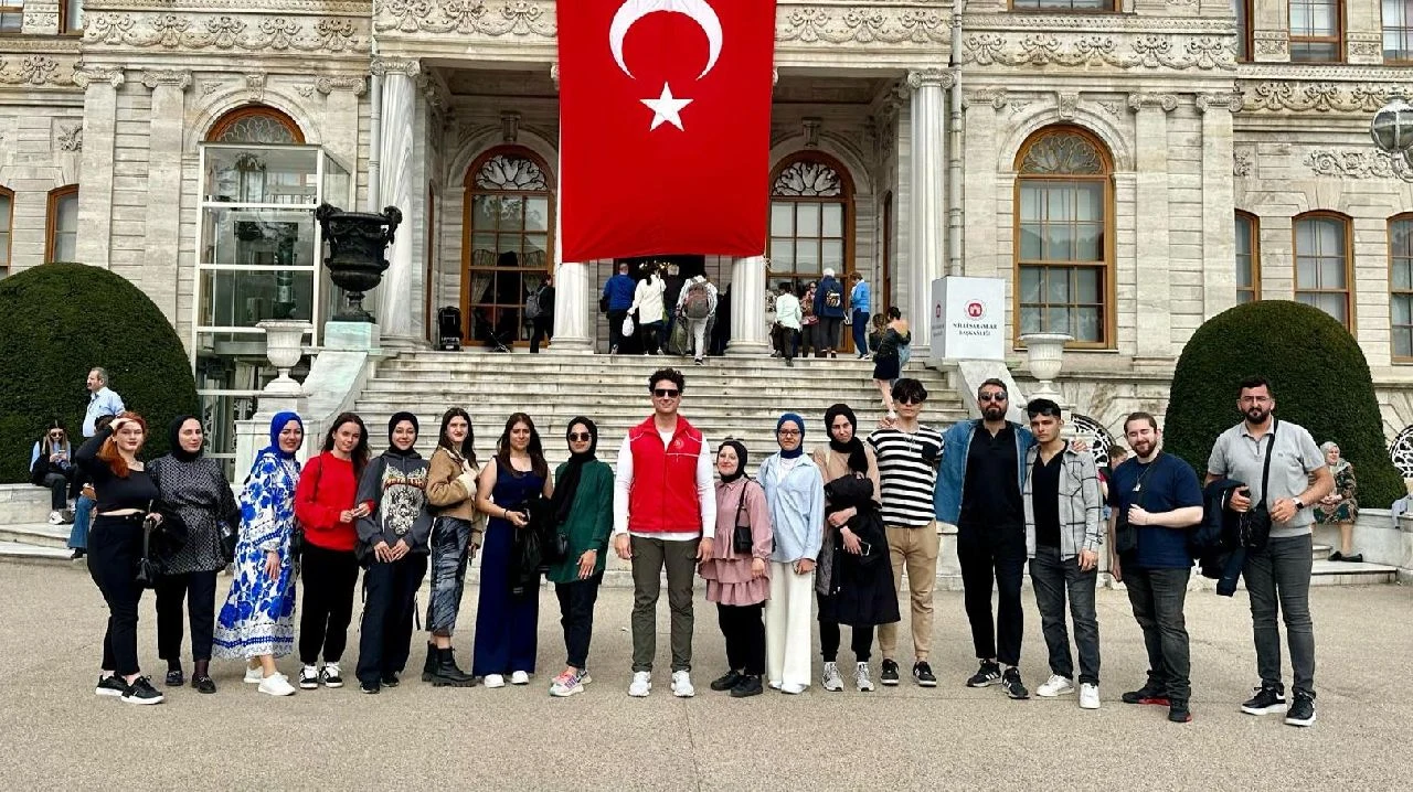 Sapanca Gençlik Merkezi, Bayramı İstanbul Gezisiyle Kutladı