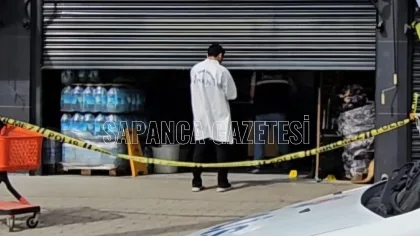 Sapanca'da Zincir Market Çalışanına Silahlı Saldırı : 1 Yaralı