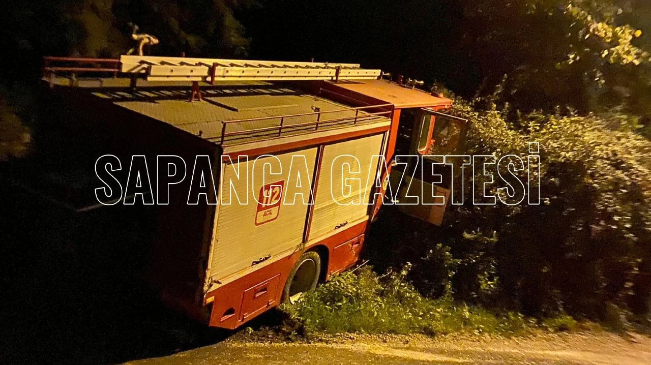 Freni Boşalan İtfaiye Aracı Kaza Yaptı