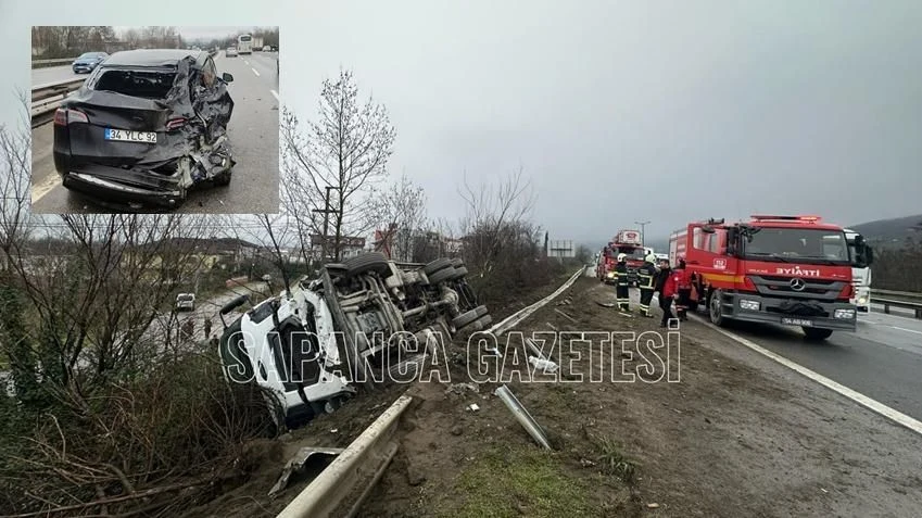 Otomobil ile Çarpışan Kamyon Şarampole Devrildi: 3 Yaralı