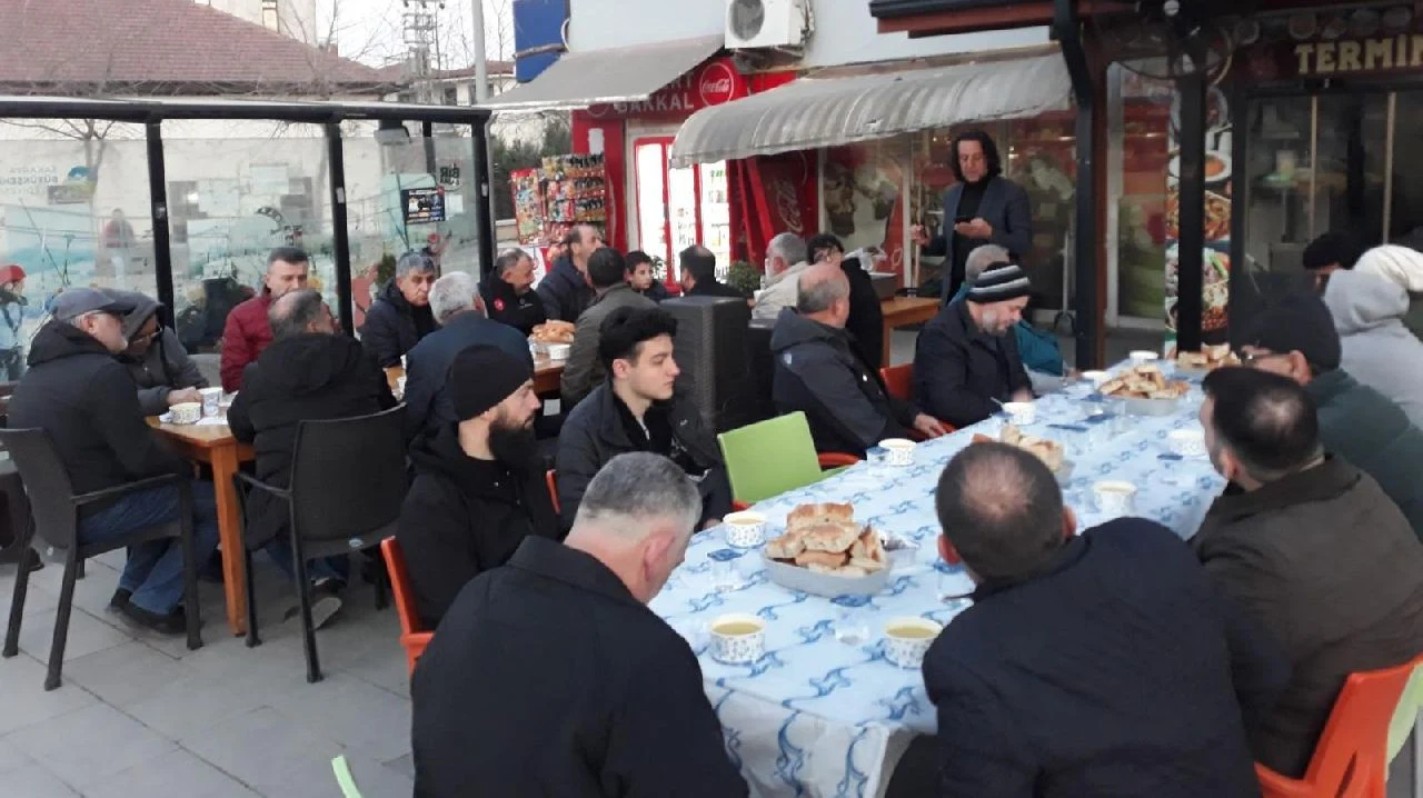 Sapanca'da Ümmet İftarı Düzenlendi