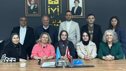 İYİ Parti Sapanca'da Bayrak Değişimi