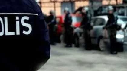 Onlarca Suçtan Aranan 4 Kafadar Aynı Evde Yakalandı!