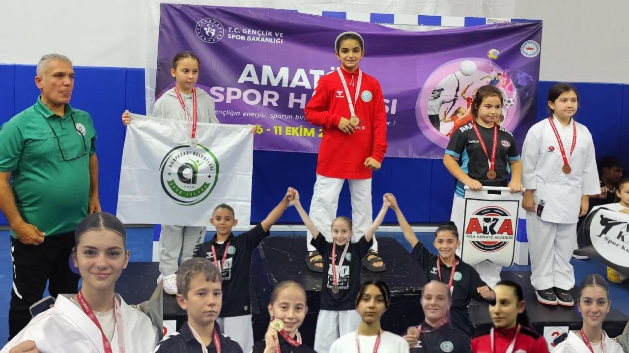 Ayyıldızsk 10 Madalya ile Döndü