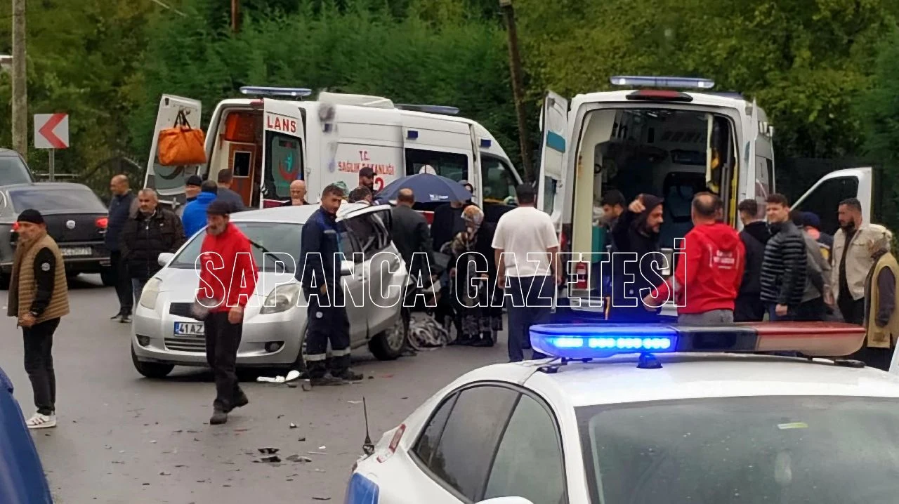 Sapanca'da Trafik Kazası: 3 Yaralı
