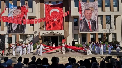 Sapanca'da 29 Ekim Cumhuriyet Bayramı Çoşkusu