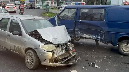 Sapanca'da Trafik Kazası: 2 Yaralı