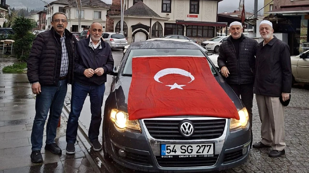 4 Arkadaş Umre için Sapanca'dan Yola Çıktı!
