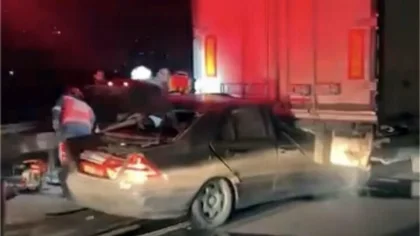 Tıra Çarpan Otomobil Sürücüsü Yaralandı