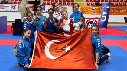 Sapanca Özkum Spor Kulübü'nden Dünya Şampiyonasında 7 Madalya