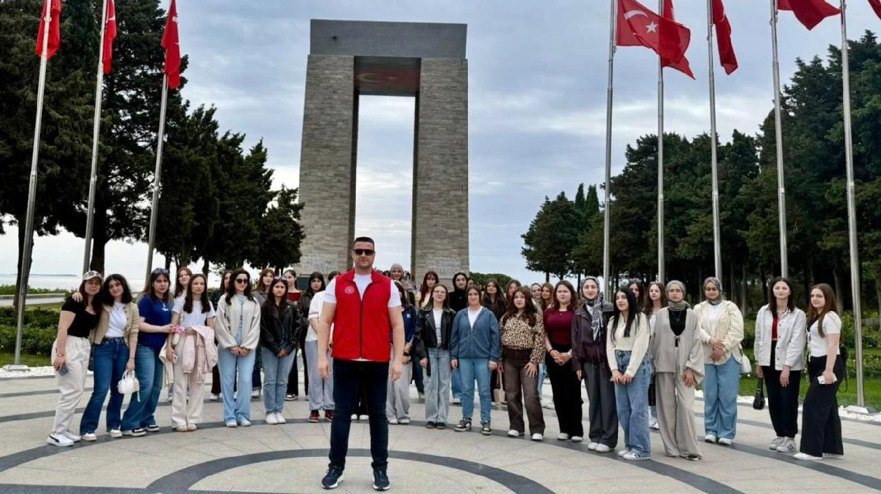 Sapanca Gençlik Merkezinden Çanakkale Gezisi