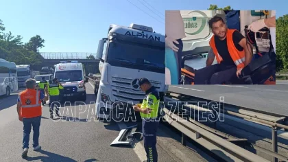 Sapanca'da Bariyere Çarpan Tır Sürücüsü Yaralandı