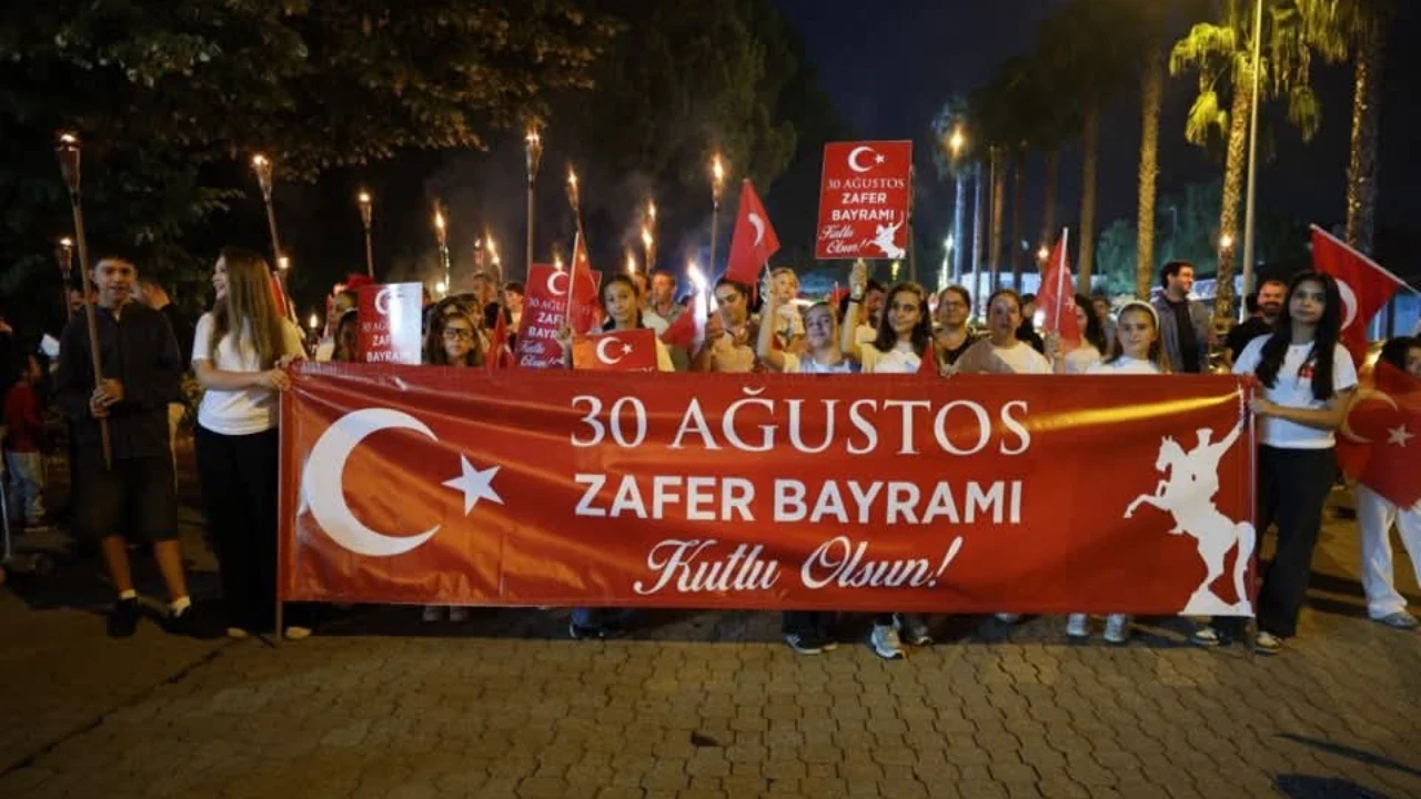 Sapanca'da 30 Ağustos Coşkuyla Kutlandı
