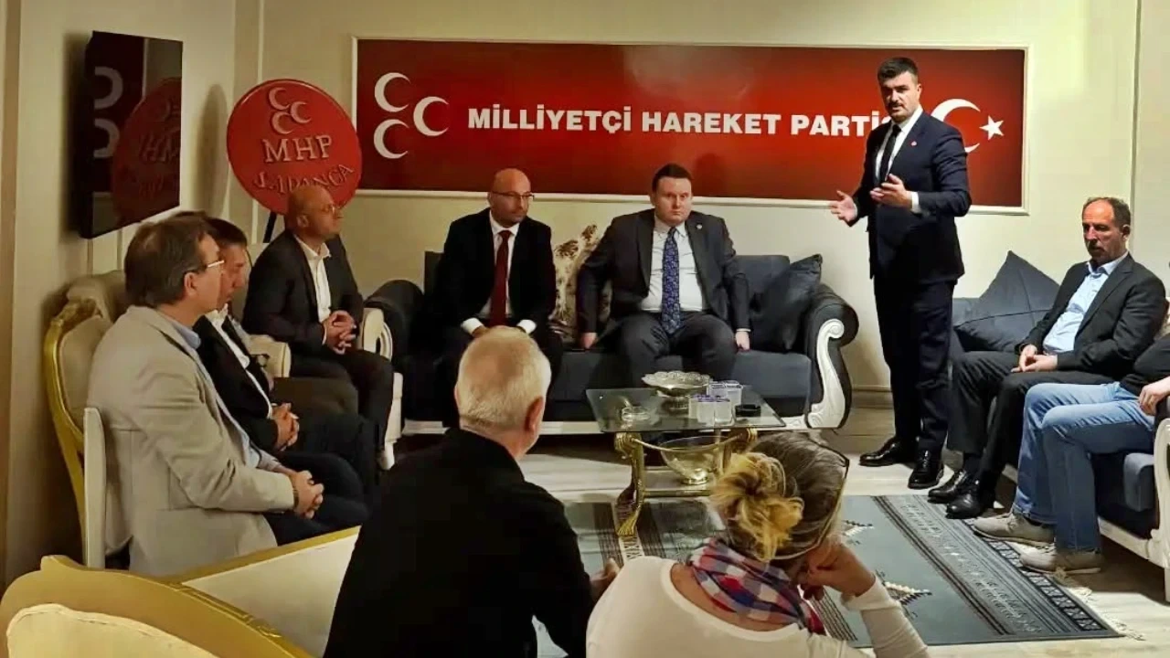 Bülbül ve Alkaş'tan MHP Sapanca'ya Teşekkür Ziyareti