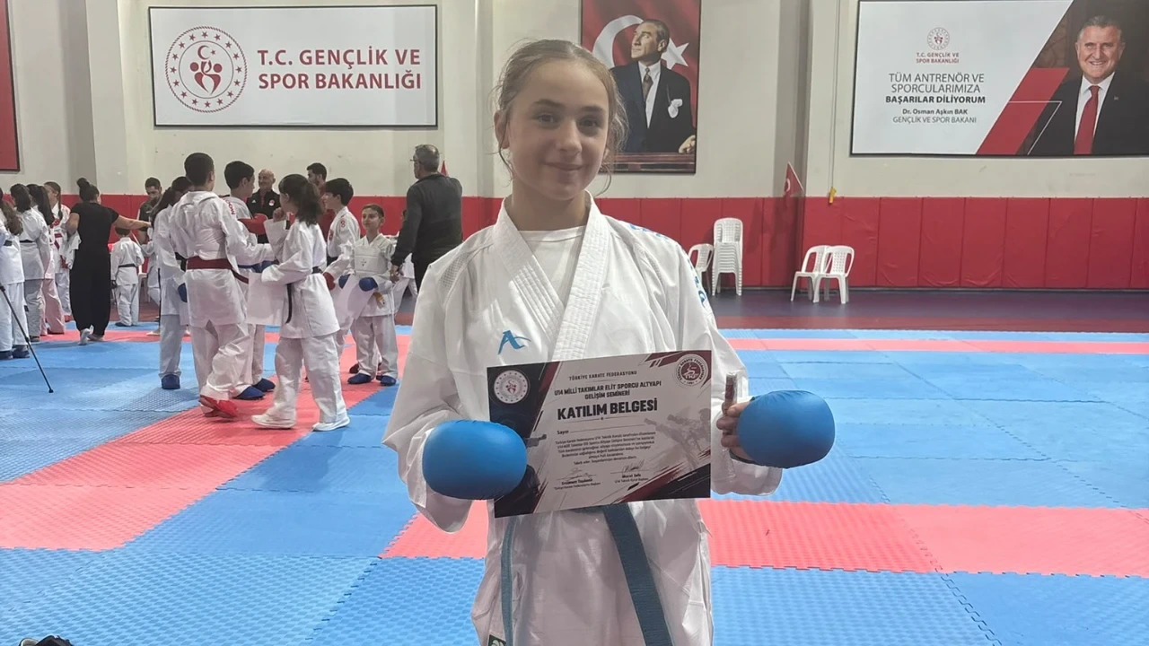 Ecesu Hatun Örek Milli Takım Seminerine Katıldı