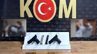 DEĞİŞİK SUÇLARDAN ARANAN 4 KİŞİ SAPANCA'DA YAKALANDI