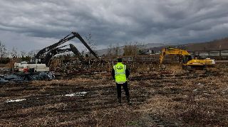 SAHİL PROJESİNDE 6 KİLOMETRELİK HATTA İSKELE VE YAPILAR KALDIRILDI