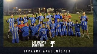 SAPANCA AKADEMİSPOR U-14 B GRUBU'NDA ŞAMPİYON OLDU